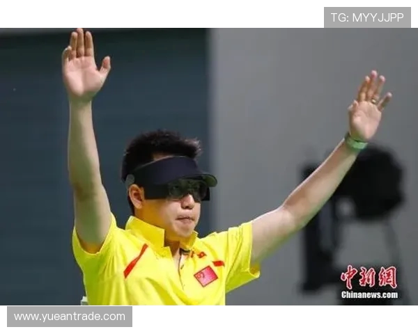 谌龙王适娴红石峡闲步：笔墨与初心的邂逅